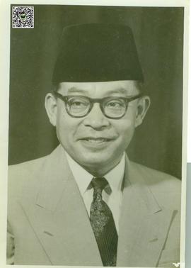 Mohammad Hatta, lahir di Bukittinggi, 12 Agustus 1902 mantan Wakil Presiden Republik Indonesia da...